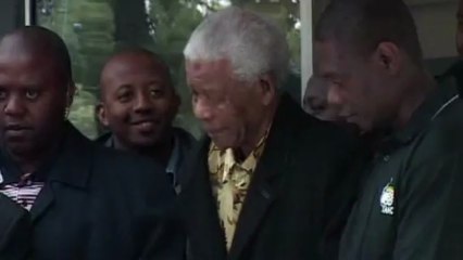 South Africans react to Mandela illness
