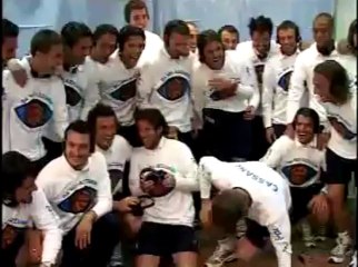 Italian football players sing song