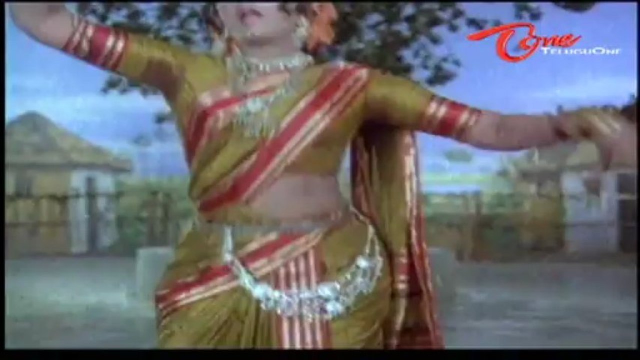 Radha Krishna Songs - Kanne Vayasu - Jayapradha - Sobhan Babu