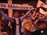 5.000 madridistas celebran en Cibeles el título de Liga