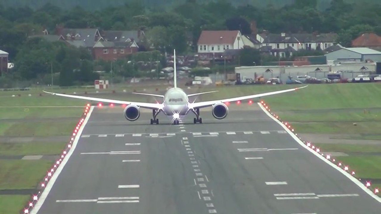 Pilote de chasse aux commandes d'un Boeing