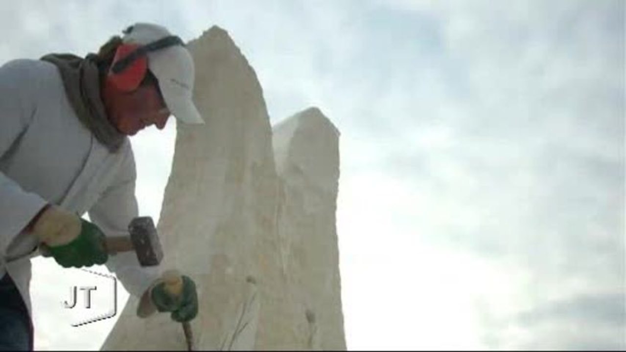 Sculpture : Portrait de Claude Guilbaud (Pouzauges)