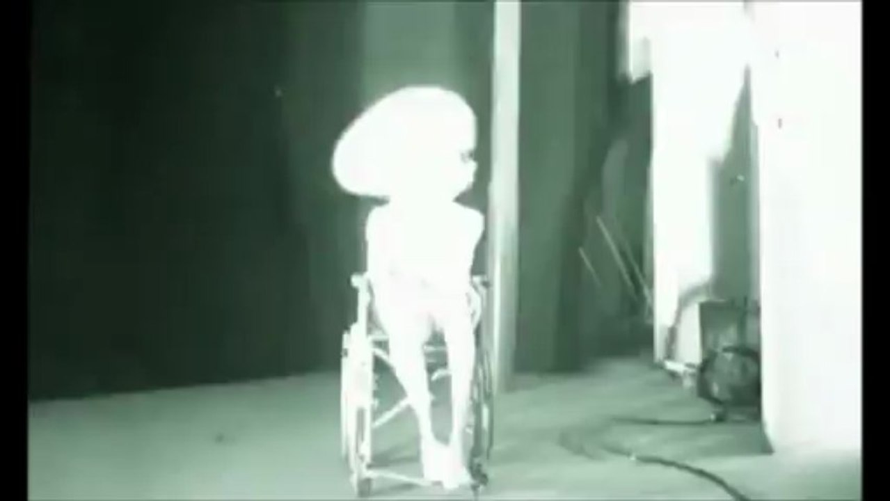 Rubber Johnny by Chris Cunningham & Aphex Twin (1080p HD)(1080p_H.264-AAC)