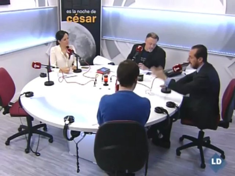 Los ajustes de personal de grandes empresas - Tertulia económica - 26/02/13