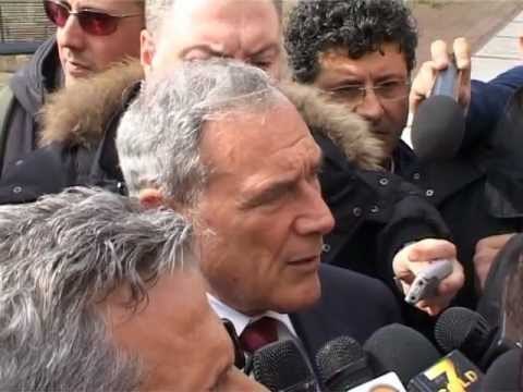 Napoli - Grasso: Ricostruire Città della Scienza (28.03.13)