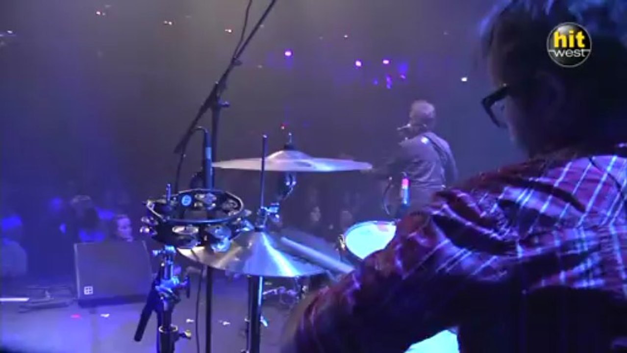AXEL BAUER - Souviens toi (BACKSTAGE LIVE - Saint Nazaire 2013)