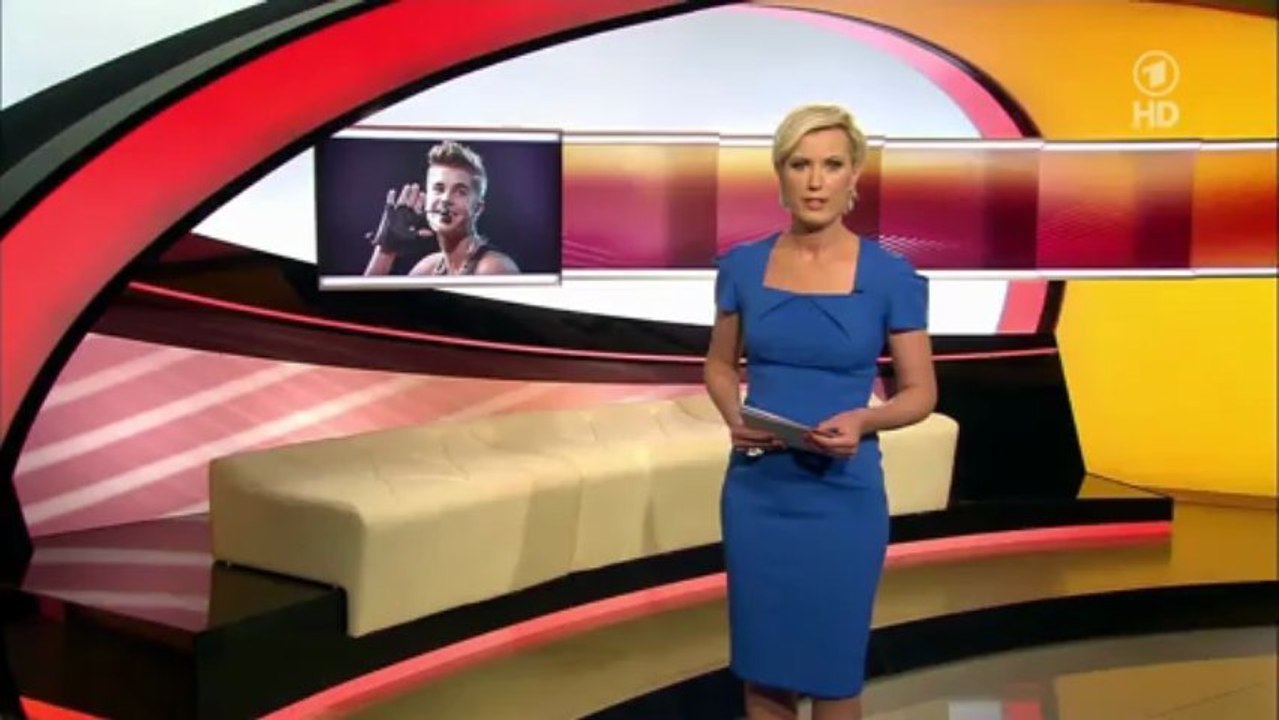 Kamilla Senjo  28.03.2013