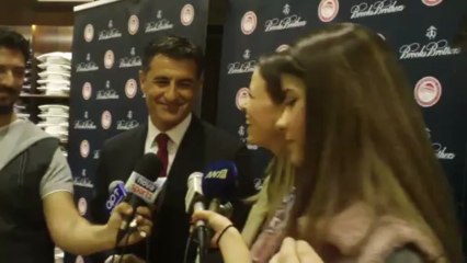 Δηλώσεις Μίτσελ στην Brooks Brothers