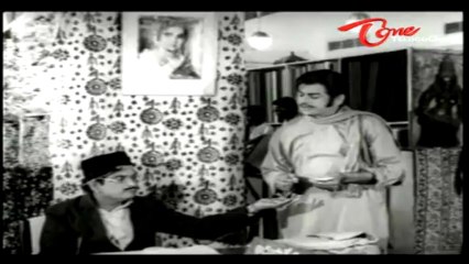 Allu Ramalingaiah Caught Fooling Customers - Comedy Scene