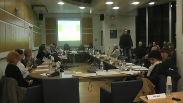 Le conseil municipal s'ennuie... La majorité n'est pas venue