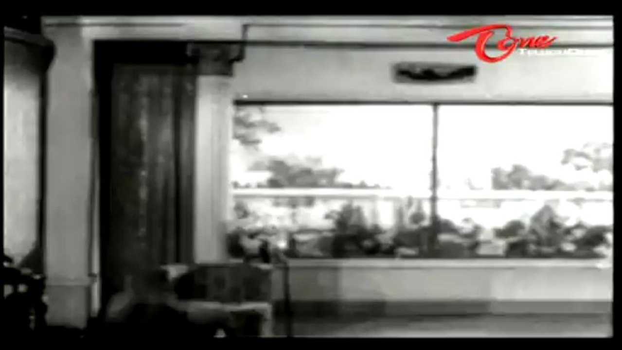 Bomma Borusa Songs - Sarle Pove Vagaladi - Chandra Mohan - Varalakshmi