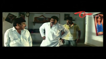 Comedy Scene Between Sunil - Hot Beauty