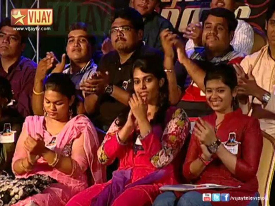Bharathi sings Thullatha Manamum Thullum