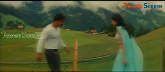 Arjun, Keerat romantic song from Gajendra - Naa Pranam Neeve