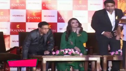 Aishwarya Rai Bachchan Lights Lamp at Kalyan Jewellers