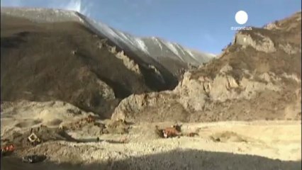 Tibet: major landslide rescue effort for buried miners