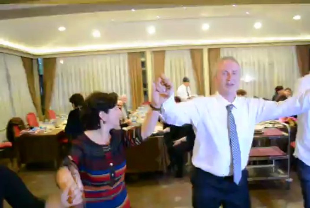 TURKUAZ DERNEĞİNDEN TULUM EŞLİĞİNDE HORON OYUNU-1