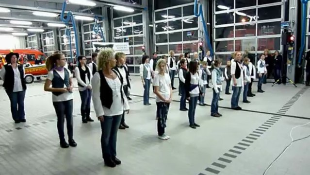 Kulturnacht Preetz 2013 - Line Dance - The Blarny Roses