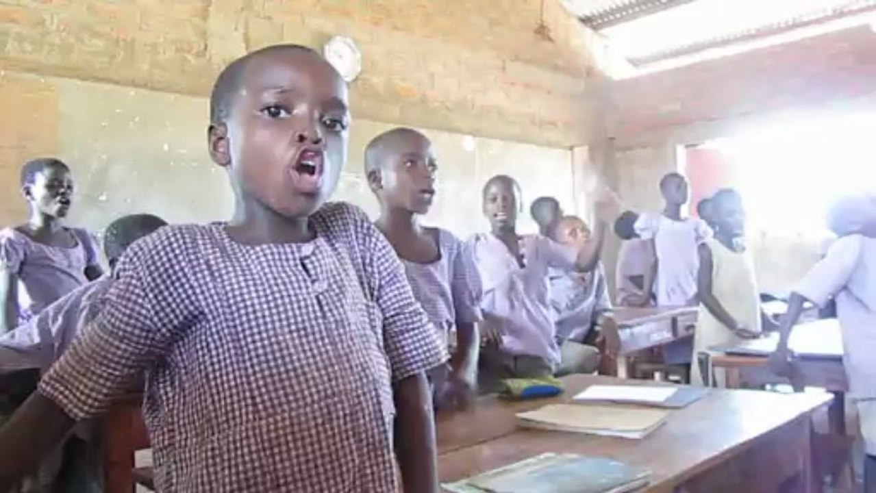 Les vieilles chansons françaises à Manta...