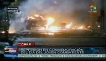 Represión policiaca en Chile en el día del joven combatiente