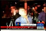 Clash between PML-N two group in Tickets distribution at PML-N Secretariat, Lahore