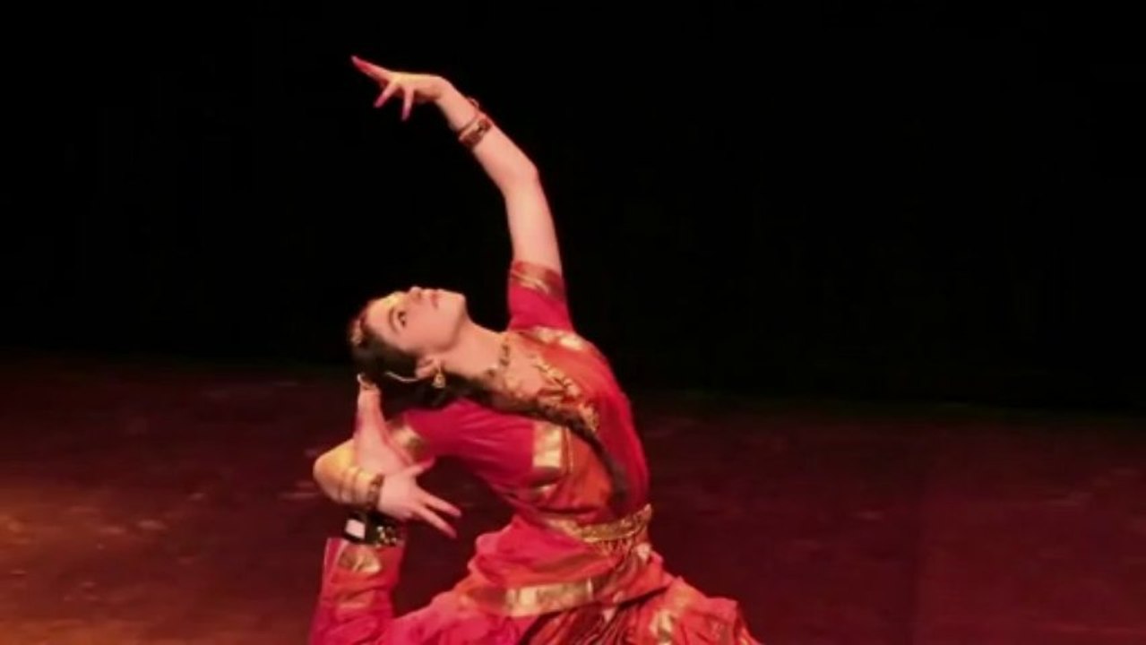 Bharata Natyam librement chorégraphié