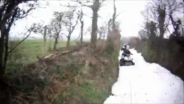 Les quadeurs de la hague!!!! aprés la neige.......