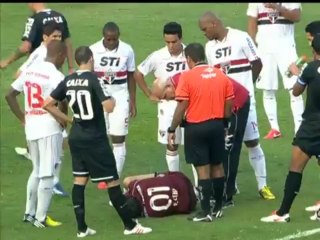O pênalti inexistente entre Corinthians e São Paulo