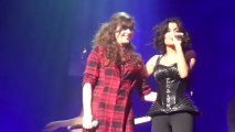 Jen et Alhy chantent Si c'est une île (Live zénith Paris 30.03.2013)