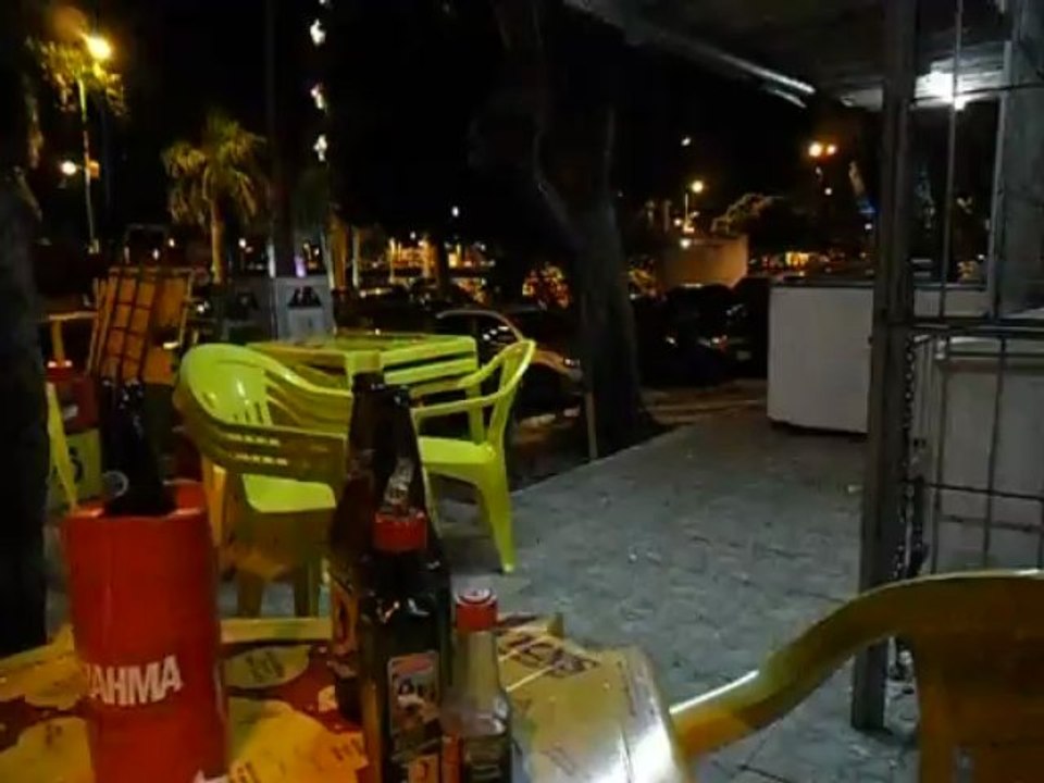 quiosque na lagoa Solon e Lucena