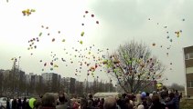 Pâques 2013 : lâcher de ballons à Hautepierre