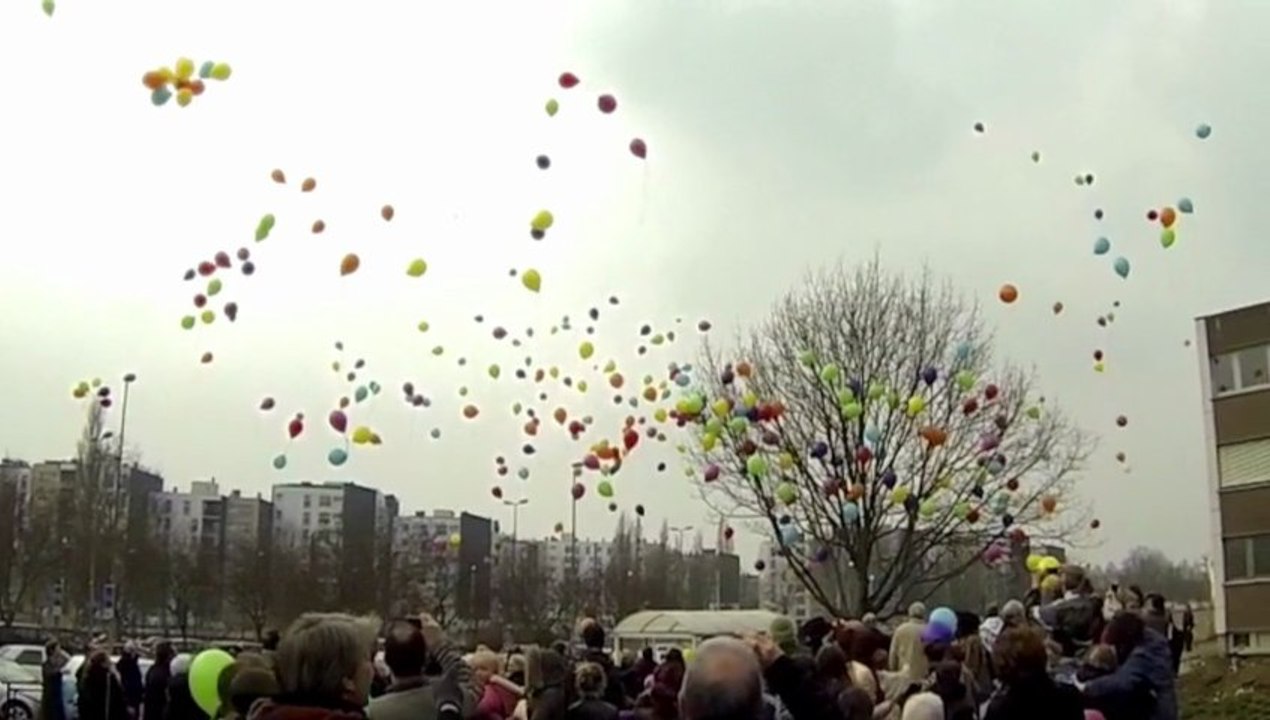 Pâques 2013 : lâcher de ballons à Hautepierre