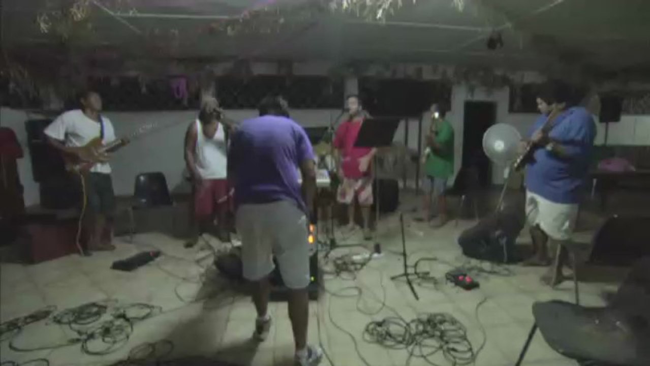 menava