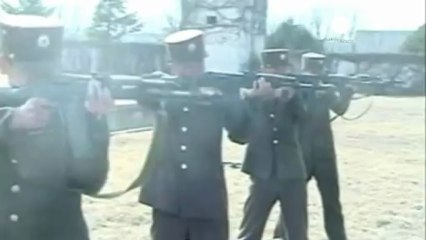 La Corée du Nord, en "état de guerre", nomme un...