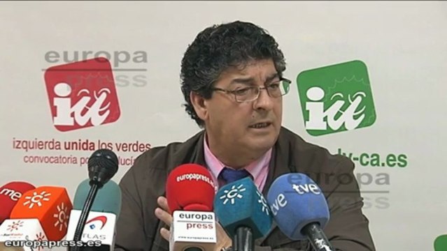 La agenda política no puede estar marcada por los ERE