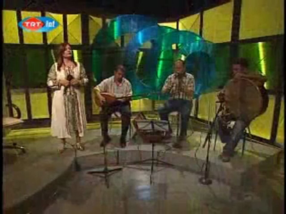 Yıldız  Çam  -  Bir Seher Vaktinde İndim Bağlara
