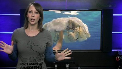 Robotic Jellyfish in the Pool! - GeekBeat.TV