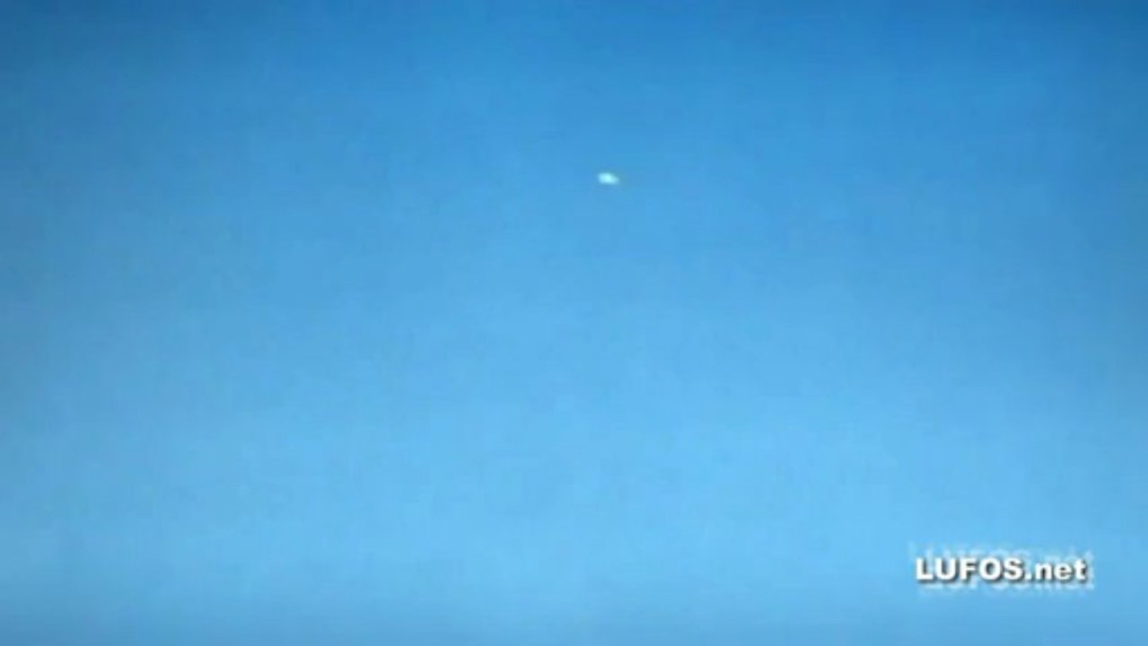 Daytime UFO over Salt Lake City, Utah 29 March 2013