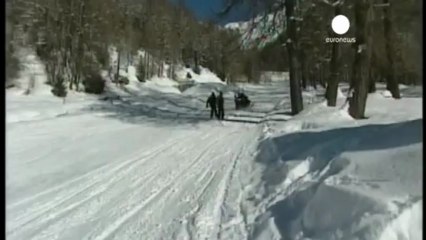 Tres esquiadores muertos en una avalancha en los Alpes...