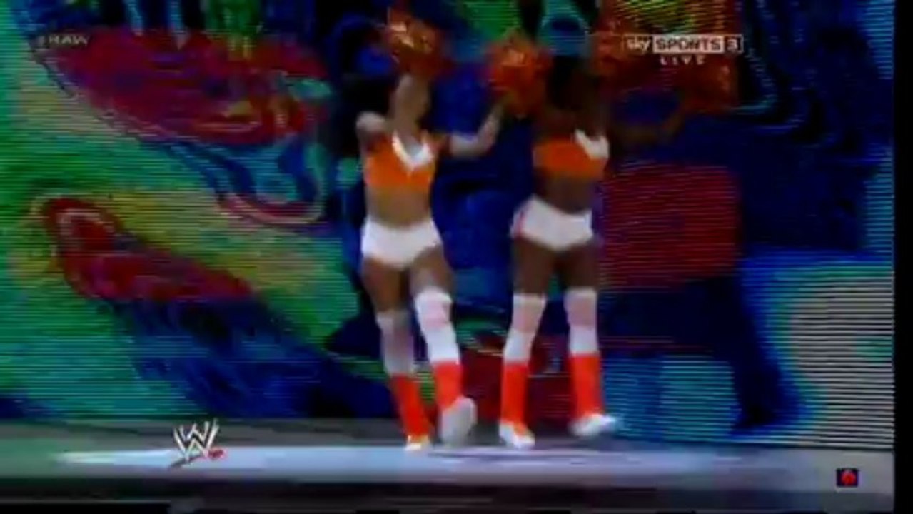 WWE4U.com عرض الرو الأخير مترجم بتاريخ 02/04/20...