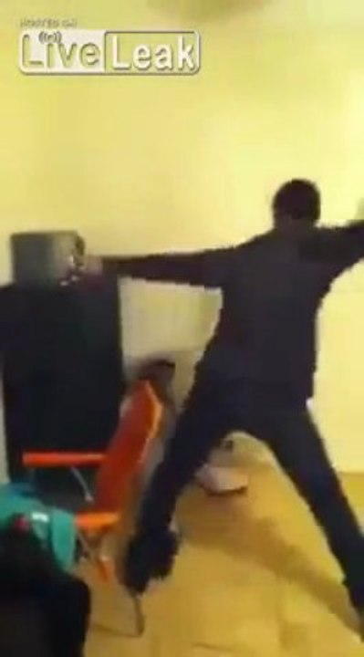 Fouettées pour avoir posté sur Facebook une danse sexy