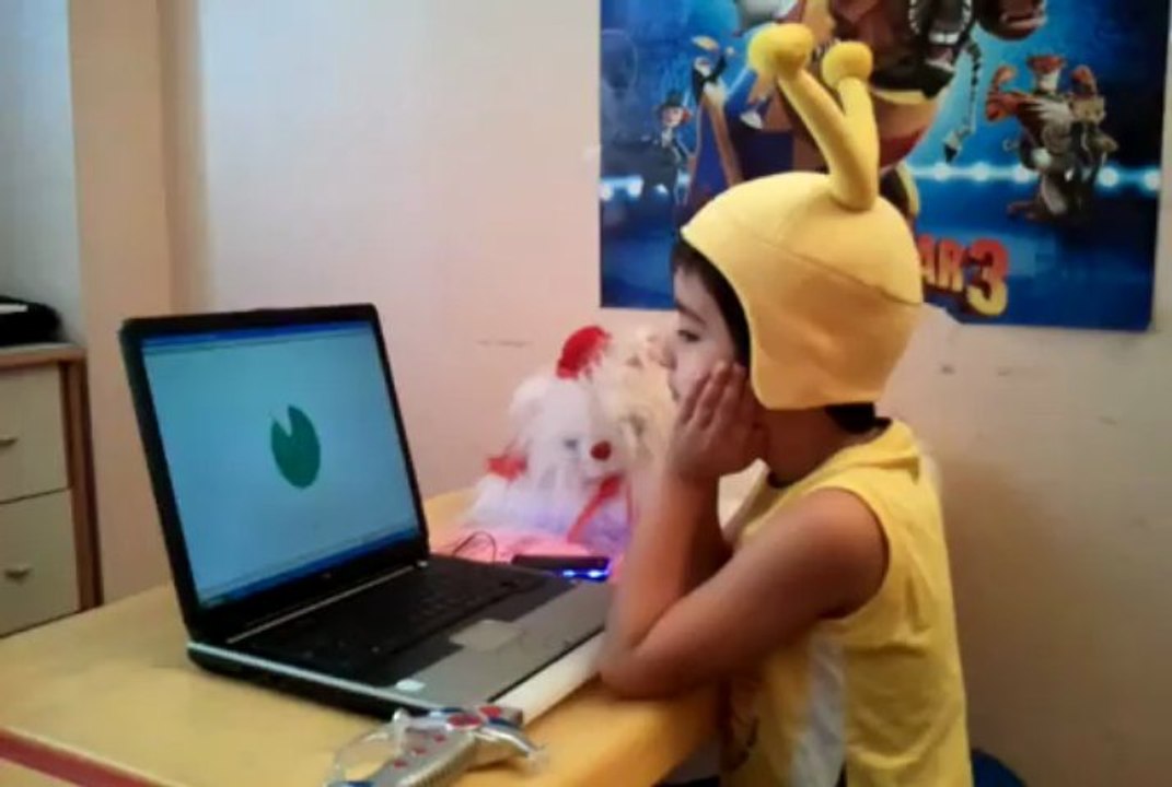 Deniz Cebeci  Mersin  mega aritmetik   öğrencisi 40 sayı sesli  anzan parmak basmadan toplama çıkarma çalışması