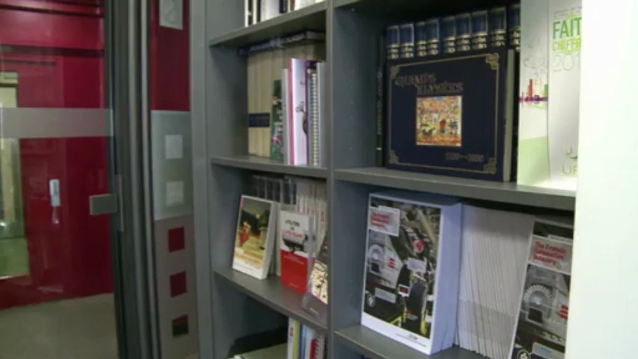 Chute record des ventes de voitures neuves