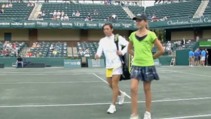 Charleston - Schiavone toujours à la peine