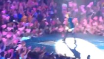 Justin Bieber Asks a Girl what her Dream is, Las Vegas - Believe Tour 09-30-2012 LIVE