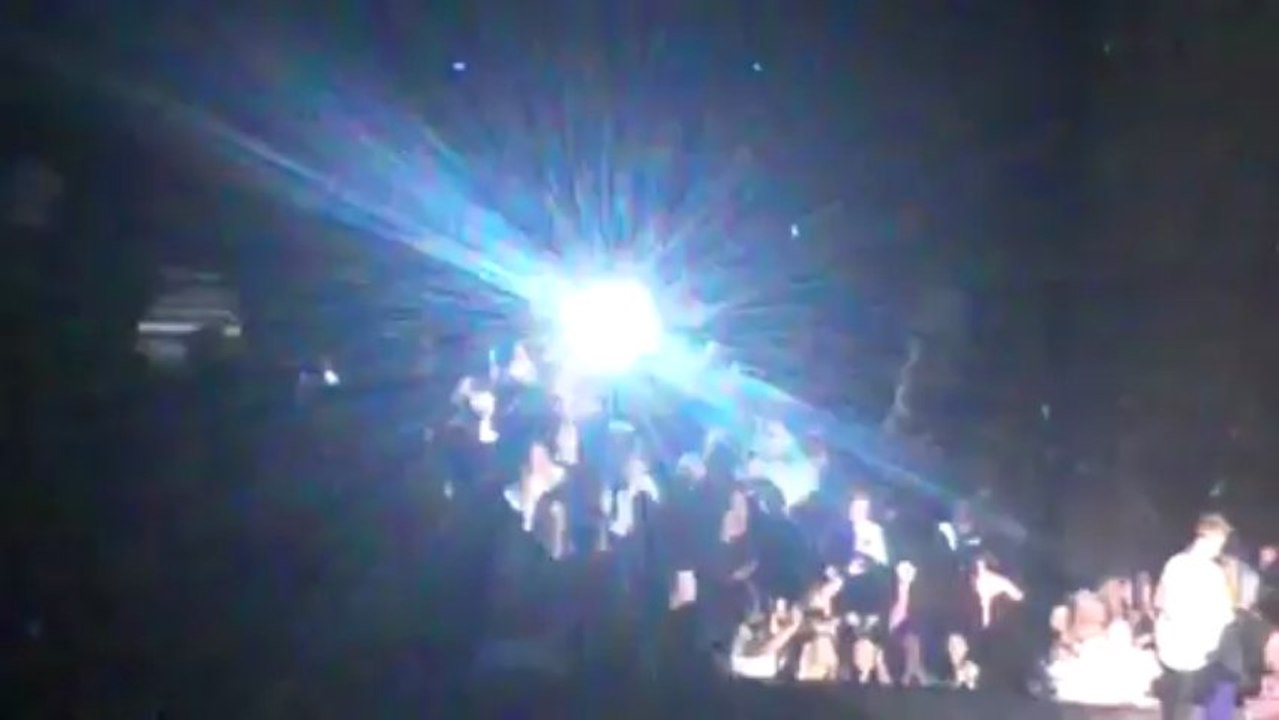 Justin Bieber Believe Tour LIVE  U Got It Bad  Memphis 1.11.12  Little Girl on Stage  HD