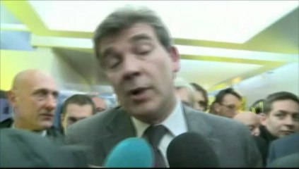 Aveux de Cahuzac : "Les bras m'en tombent", dit Montebourg