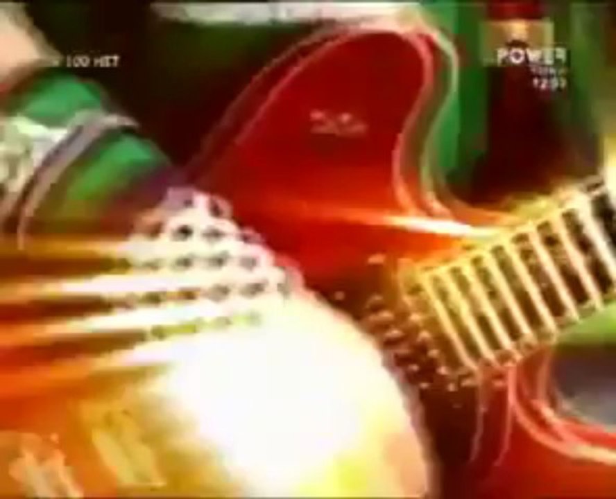 Yalın  - Bir Bakmışsın