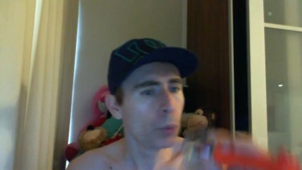 Wiwi égratigne "la la la" de Zazie