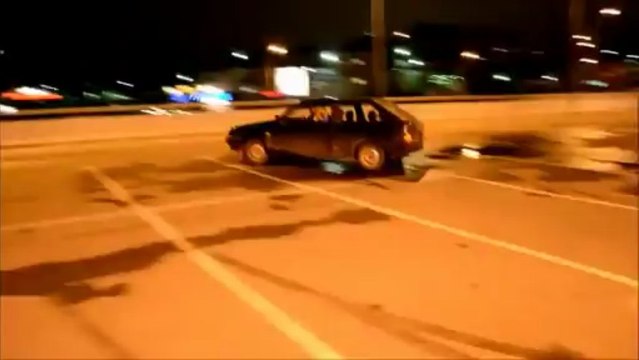 Accident dans un parking vide